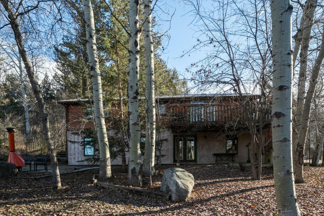 Creekside Cabin Fairmont Hot Springs Exterior foto
